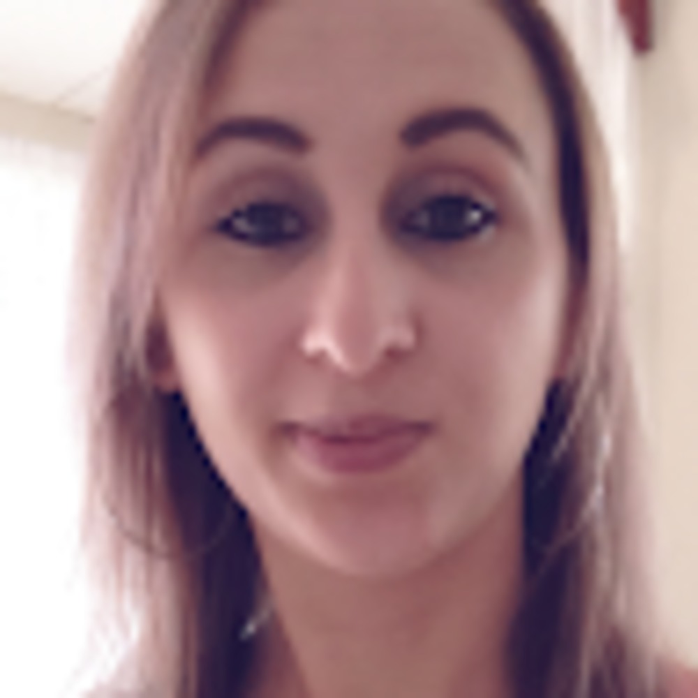 Meet your Posher, Evelyn